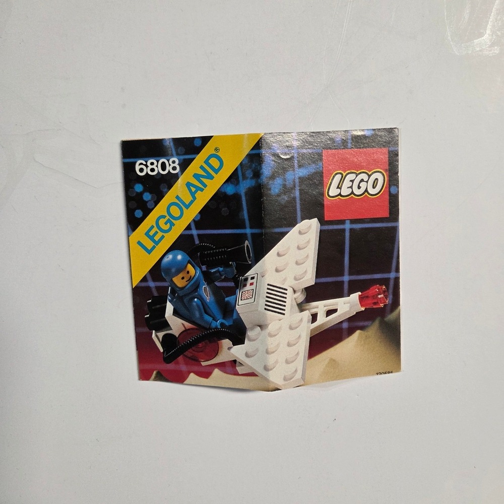 LEGO Instruction Manual Vintage 6808 White Blue Legoland Space Galaxy Star Quest